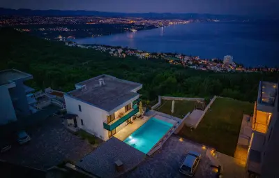 Location Maison à Matulji 10 personnes