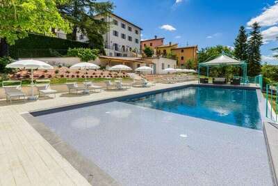 Location Maison à Serravalle di Chienti 18 personnes, Macerata