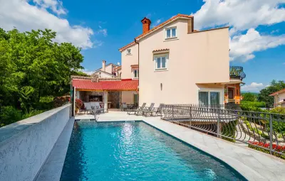 Location Maison à Matulji 10 personnes