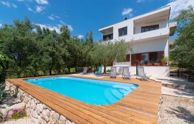 Location Maison à Posedarje 14 personnes