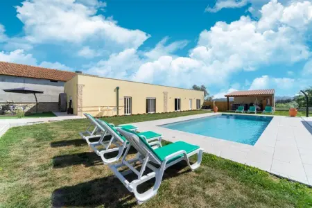 Location Maison à Netos Almagreira 6 personnes