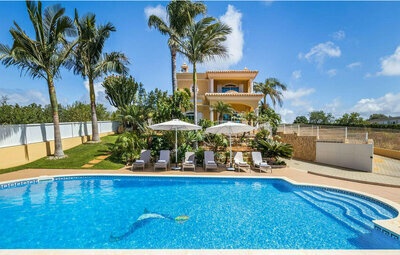 Location Maison à  7 personnes, Guia