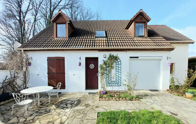 Location Maison à Cesson 15 personnes, Ile de France