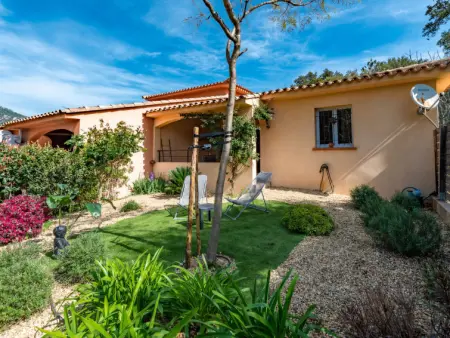 Location Maison à Pinarellu 4 personnes