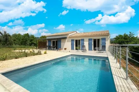 Location Maison à Saint André de Roquepertuis 4 personnes