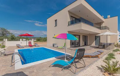 Location Maison à Jadrija 10 personnes