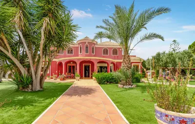 Location Maison à Elche 8 personnes