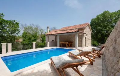 Location Maison à Zmijavci 8 personnes