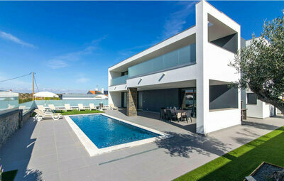 Location Maison à Guia 10 personnes, Guia