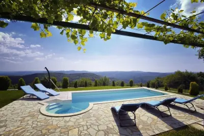 Location Villa à DOLENJA VAS (LUPOGLAV) 10 personnes