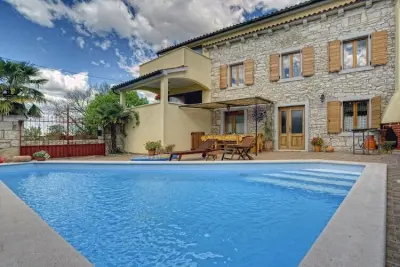 Location Maison à Brščići 8 personnes