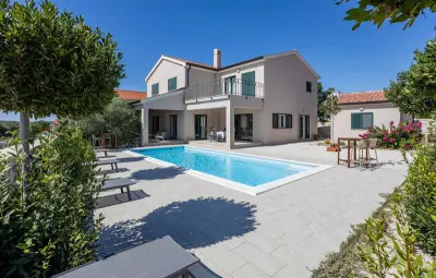 Location Maison à Barbat 8 personnes