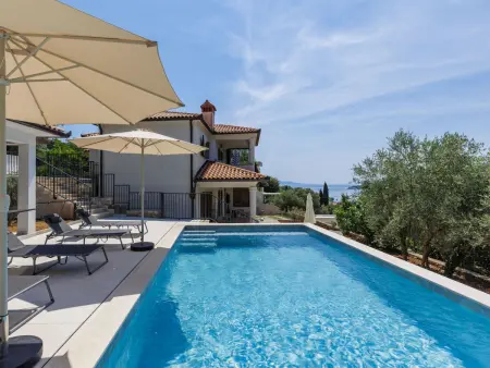 Location Maison à Labin 9 personnes