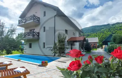 Location Maison à Jasenak 19 personnes