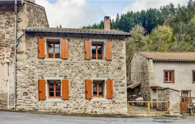 Location Maison à Saint Vert 7 personnes