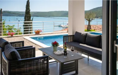 Location Maison à Rasa 8 personnes