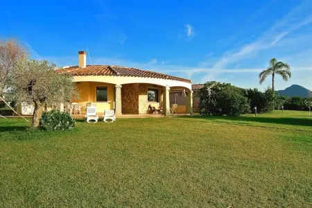 Location Maison à Costa Rei 6 personnes