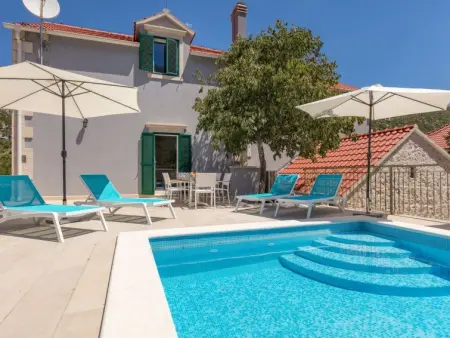 Location Maison à Zagvozd 8 personnes