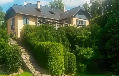 Location Maison à Louvie Juzon 8 personnes