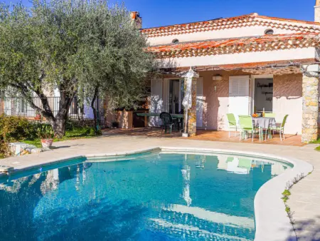 Location Villa à Nice 6 personnes