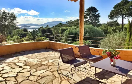 Location Maison à ZONZA 8 personnes