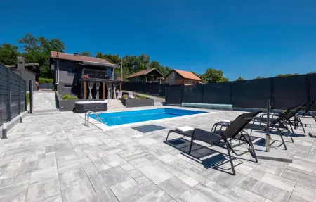 Location Maison à Gornja Vlahinicka 6 personnes