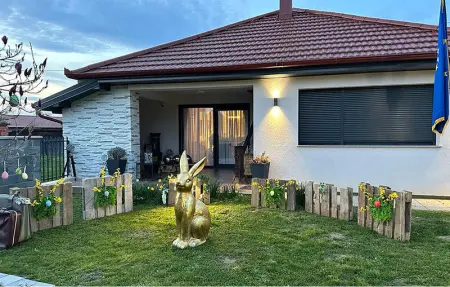 Location Maison à Bizovac 9 personnes