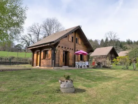 Location Chalet à Camps Saint Mathurin Léobazel 5 personnes