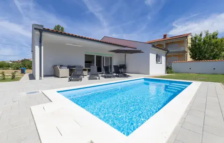 Location Maison à Kampor 6 personnes