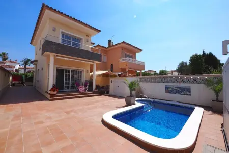 Location Maison à Empuriabrava 8 personnes
