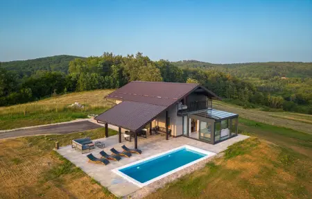 Location Maison à Cetingrad 8 personnes