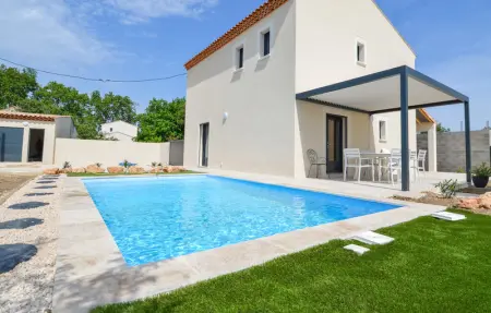 Location Maison à Saint Martin de Crau 8 personnes