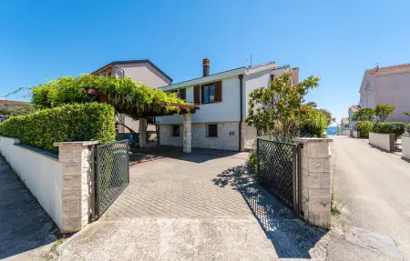 Location Maison à Kozino 8 personnes