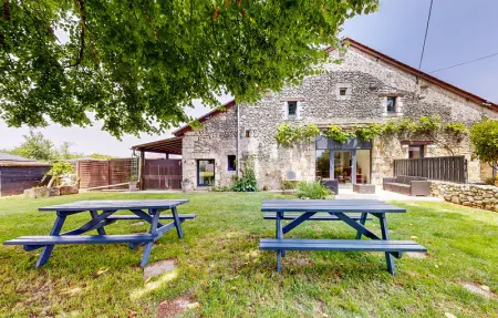 Location Maison à Mareuil en Perigord 8 personnes