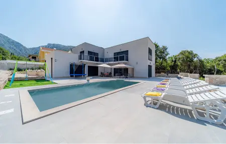 Location Maison à Duba Stonska 10 personnes