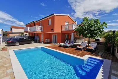 Location Maison à Peroj 4 personnes