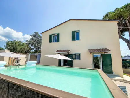 Location Maison à Cecina 6 personnes