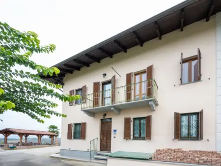 Location Maison à Portacomaro 10 personnes