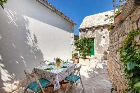 Location Maison à Pucisca 5 personnes