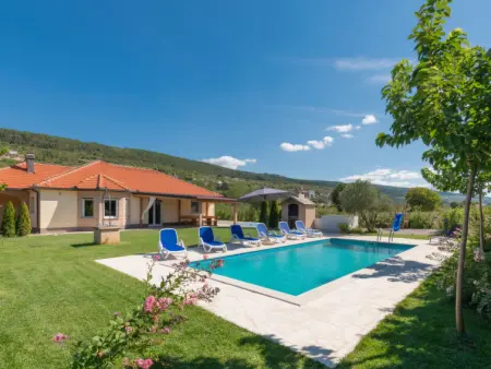 Location Maison à Imotski 8 personnes