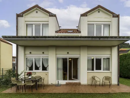 Location Maison à Arce de Piélagos 8 personnes