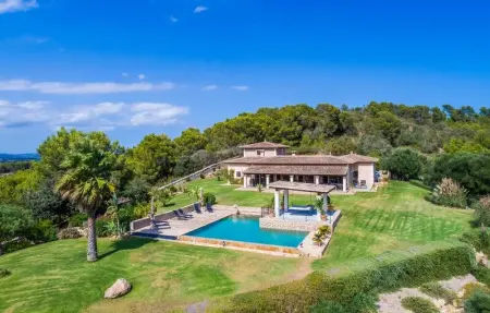 Location Maison à Son Macia 8 personnes