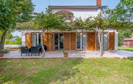 Location Maison à Zminj 6 personnes