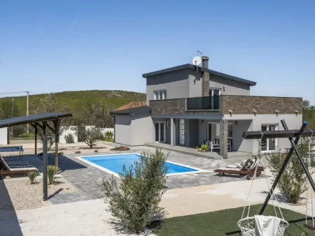 Location Maison à Pirovac 8 personnes