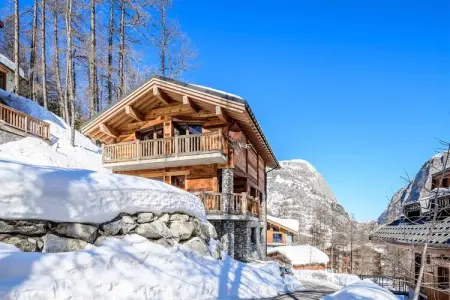 Location Chalet à Val d'Isère 12 personnes