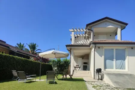 Location Maison à Lido di Camaiore 5 personnes
