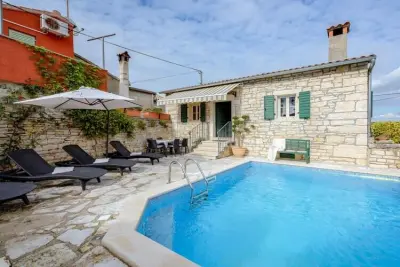 Location Villa à Tinjan 6 personnes