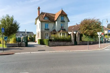 Location Villa à Bayeux 10 personnes