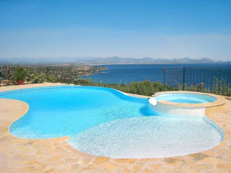 Location Maison à Les Issambres 8 personnes