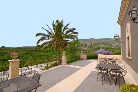 Location Villa à Centuripe 14 personnes